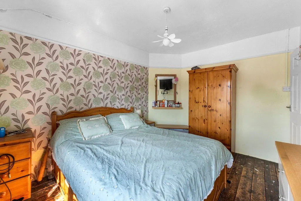 Middlemore Road, Northfield, Birmingham, West Midlands, B31 3UG, photo 13