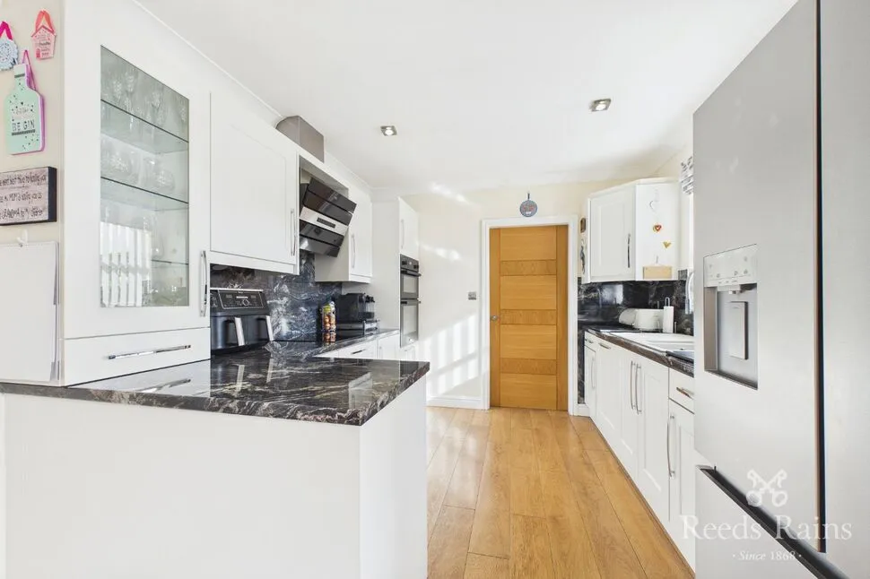 Aire Valley Mount, Castleford, WF10, photo 5