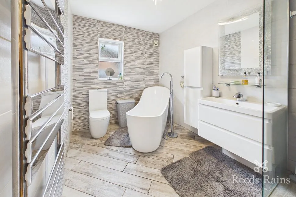 Aire Valley Mount, Castleford, WF10, photo 17
