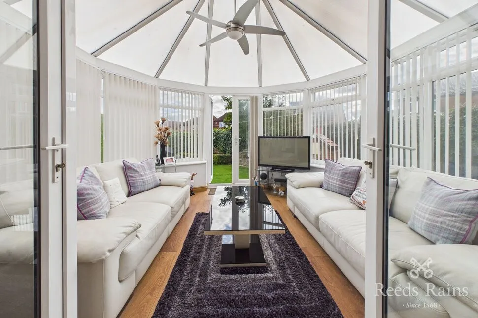 Aire Valley Mount, Castleford, WF10, photo 7