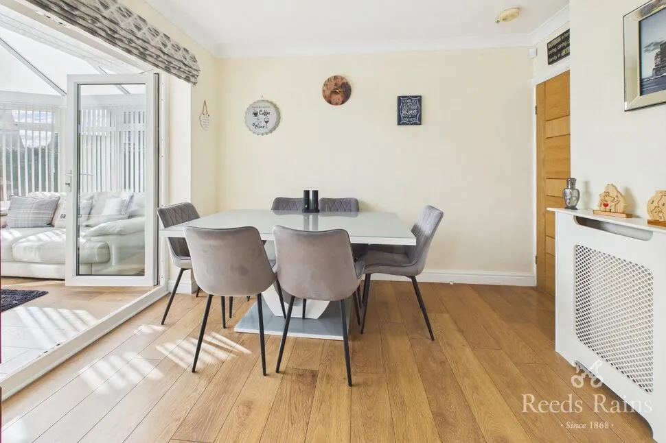 Aire Valley Mount, Castleford, WF10, photo 4