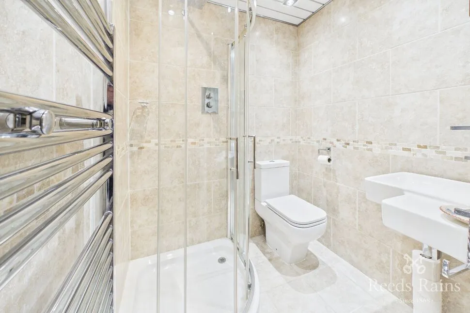 Aire Valley Mount, Castleford, WF10, photo 15