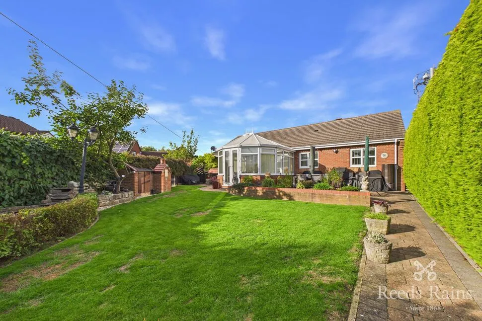 Aire Valley Mount, Castleford, WF10, photo 21
