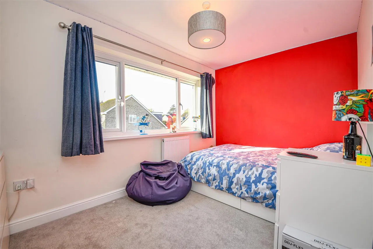 Longfield Road, Fair Oak, SO50, photo 11