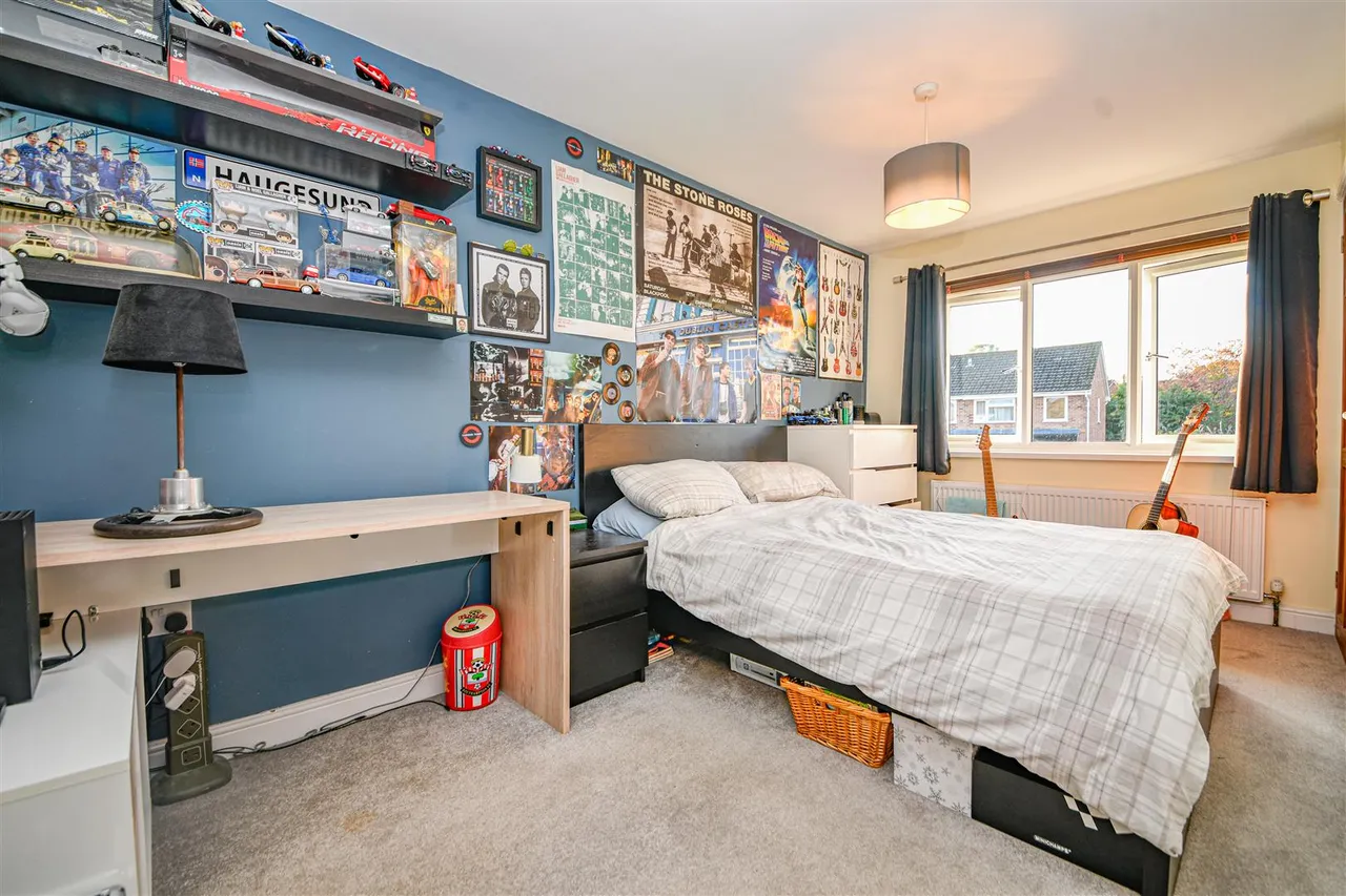 Longfield Road, Fair Oak, SO50, photo 9