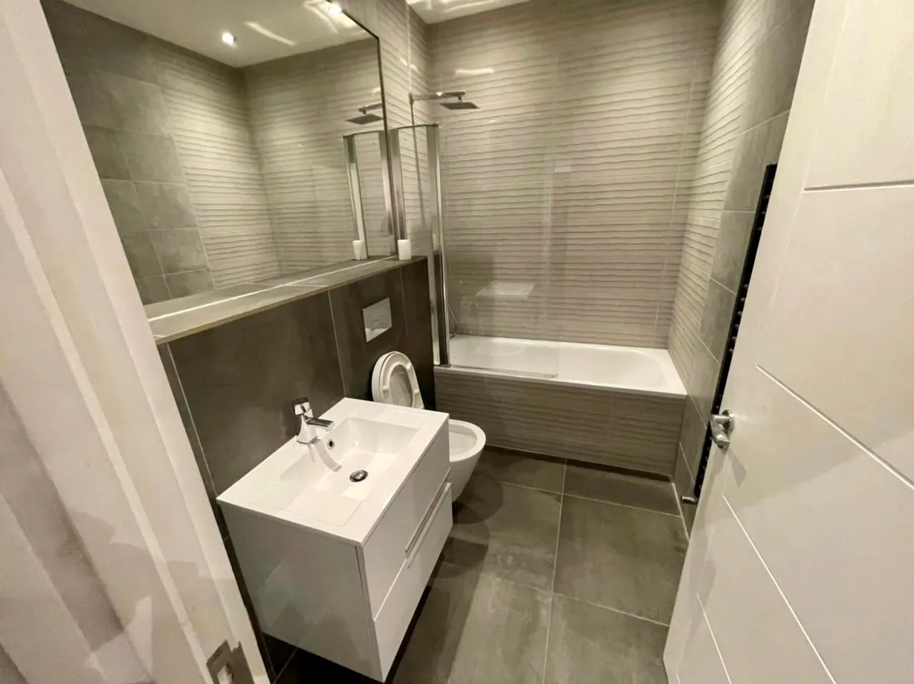Flat 6, Fitzalan House Park Road, Gloucester, GL1 1LW, photo 4