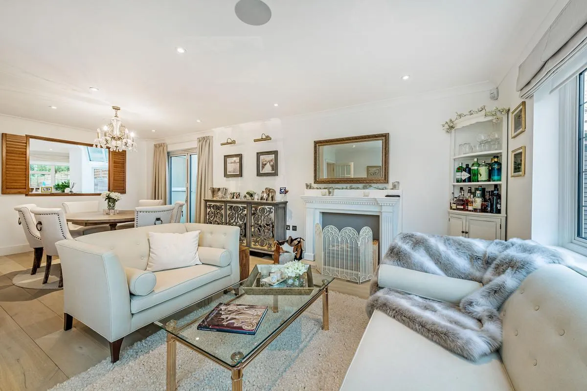 Parke Road, London, SW13, photo 13