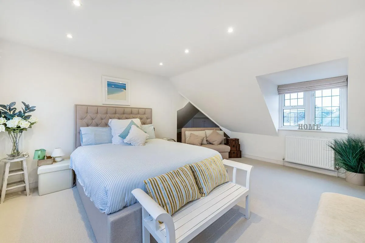 Parke Road, London, SW13, photo 32