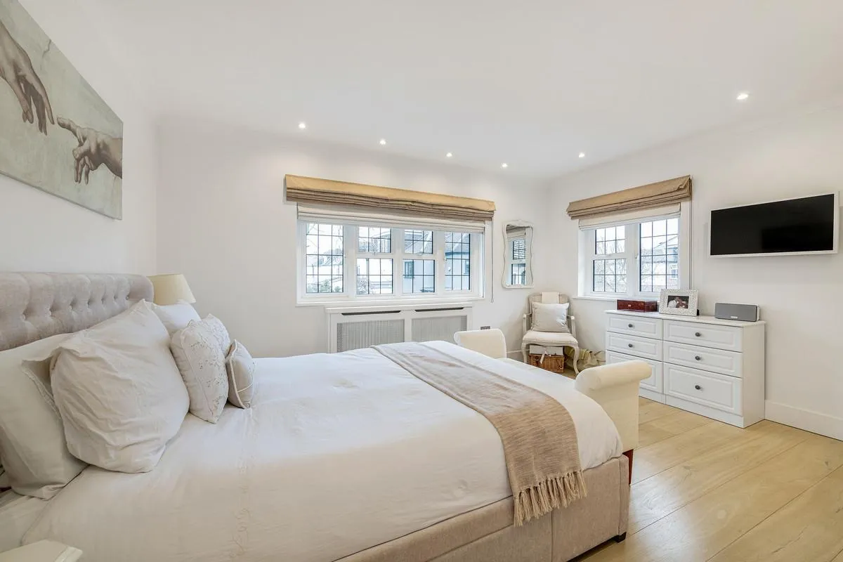 Parke Road, London, SW13, photo 27