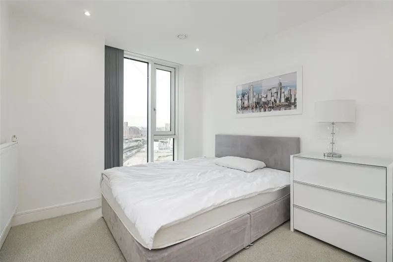 High Street, Stratford, E15, photo 6