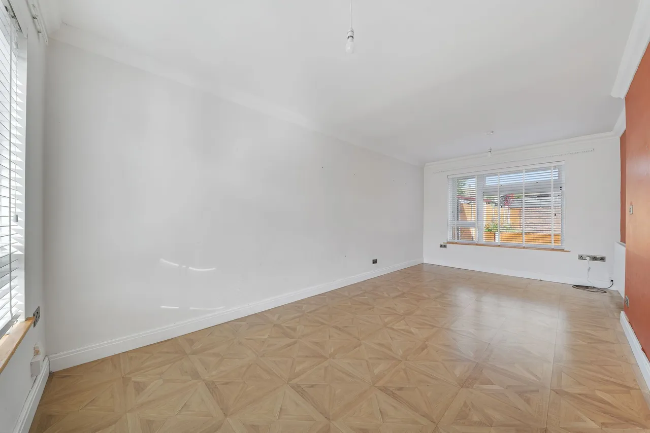 Torrington Drive, Liverpool, L26, photo 13