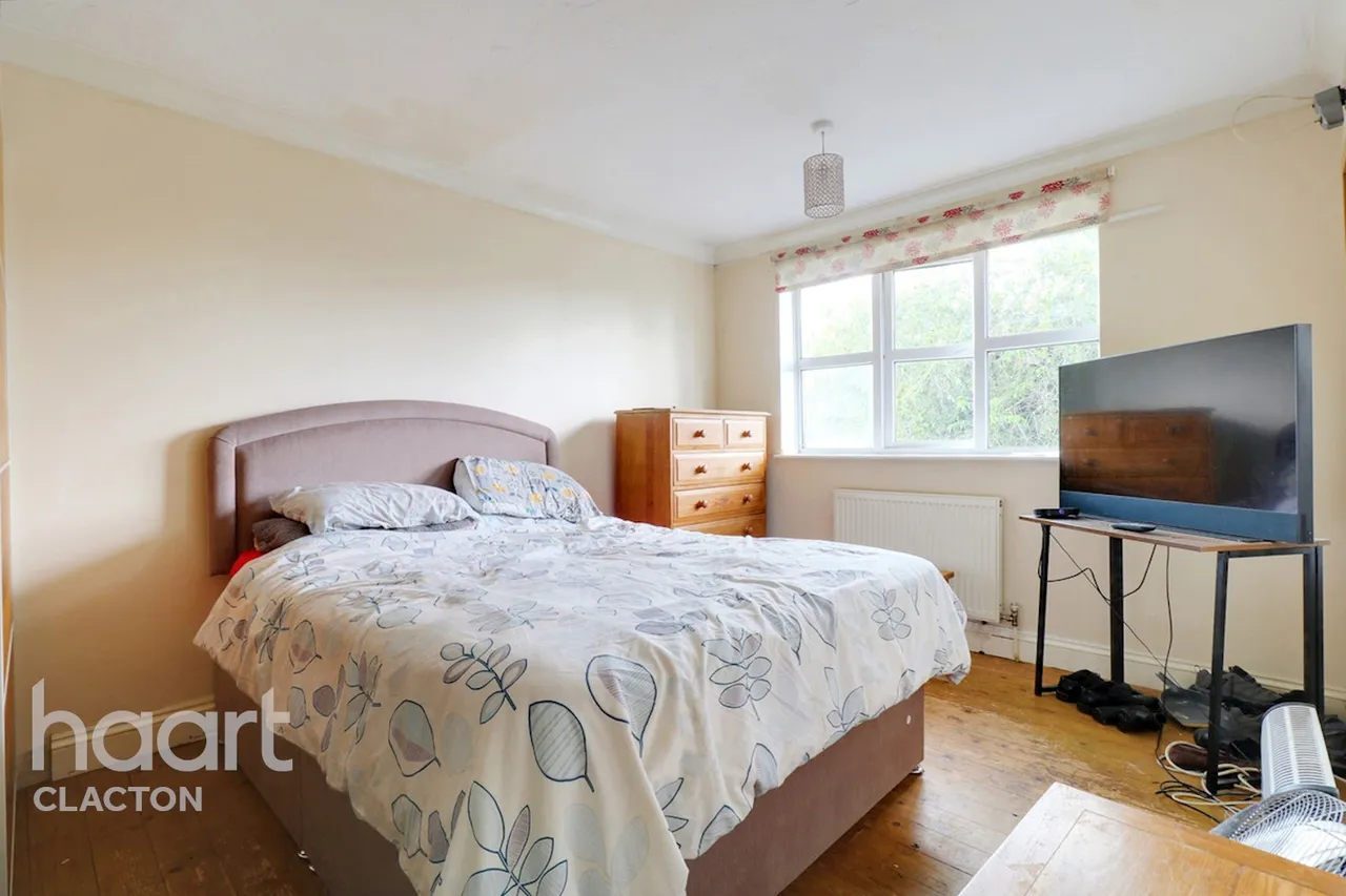 London Road, Clacton-On-Sea, CO15, photo 7