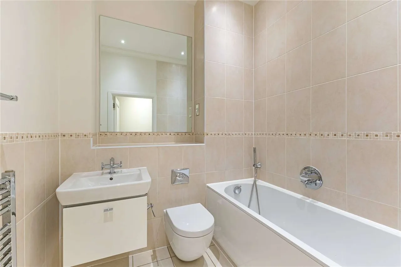 Pembury Place, Trinity Close, Tunbridge Wells, Kent, TN2 3QL, photo 7
