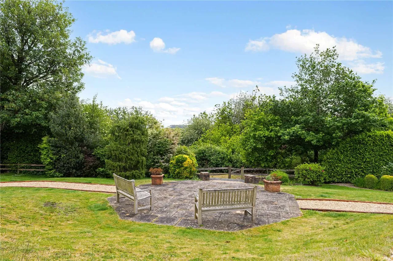 Pembury Place, Trinity Close, Tunbridge Wells, Kent, TN2 3QL, photo 10