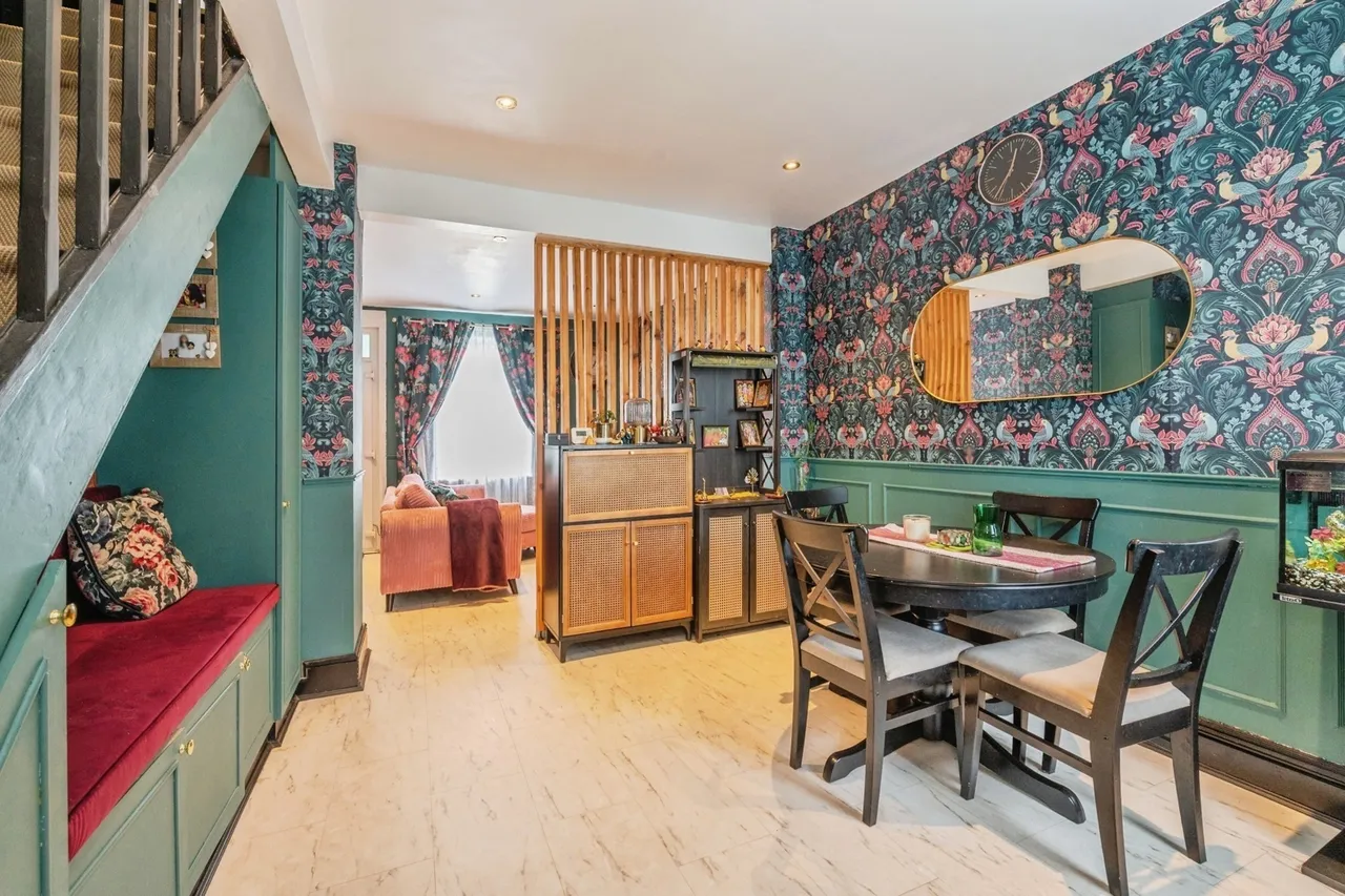 Richmond Road, Grays, Essex, RM17, photo 8