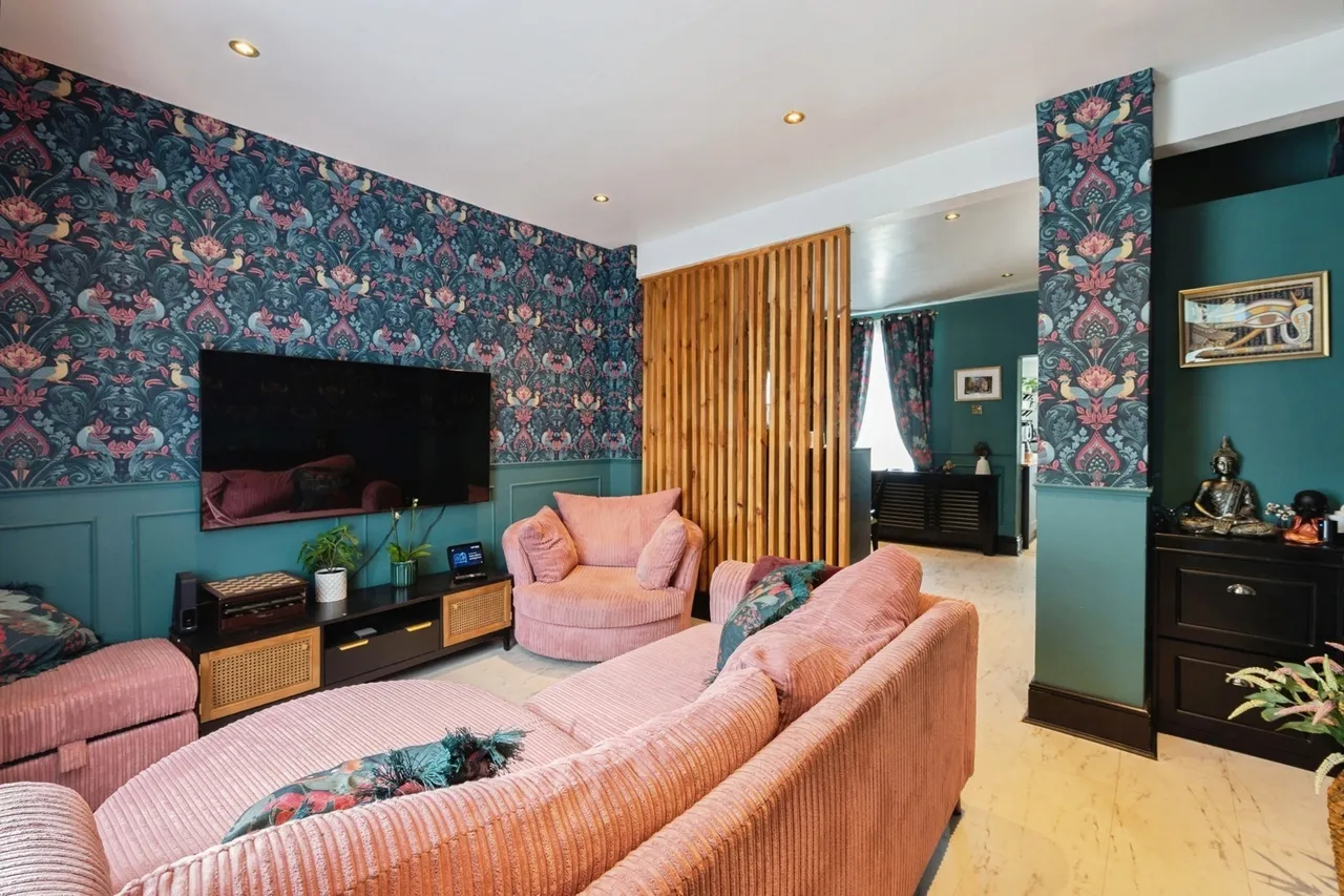 Richmond Road, Grays, Essex, RM17, photo 4
