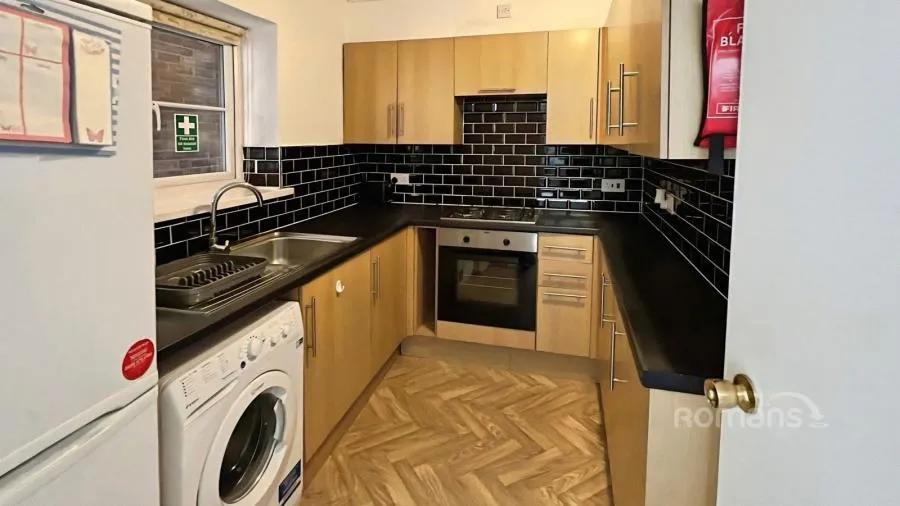 Wavell Way, Winchester, SO22, photo 4