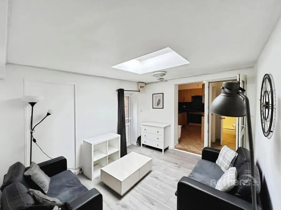 Wavell Way, Winchester, SO22, photo 3