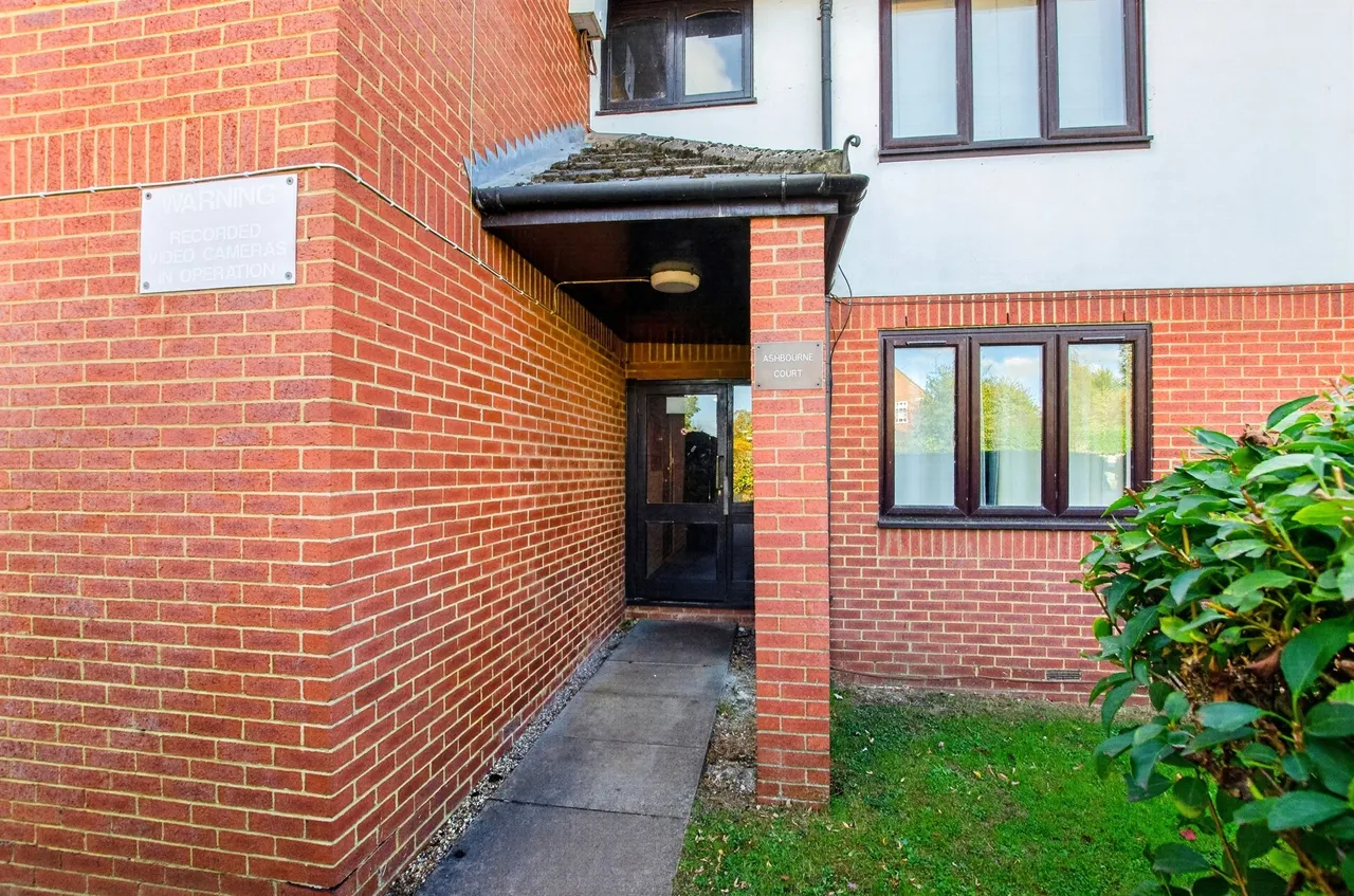 Hill End Lane, St. Albans, AL4, photo 12