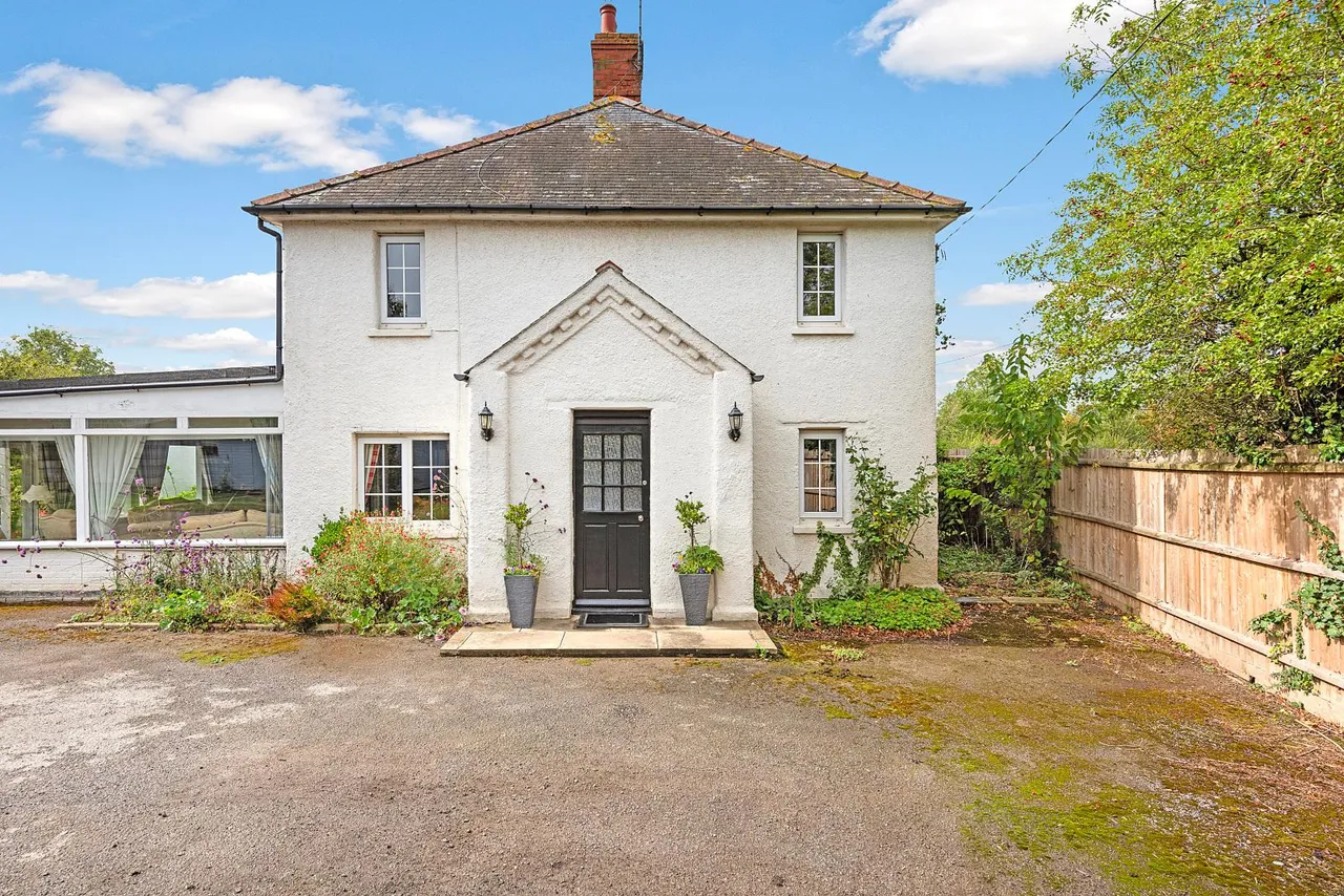 High Street, Tilbrook, PE28, photo 25