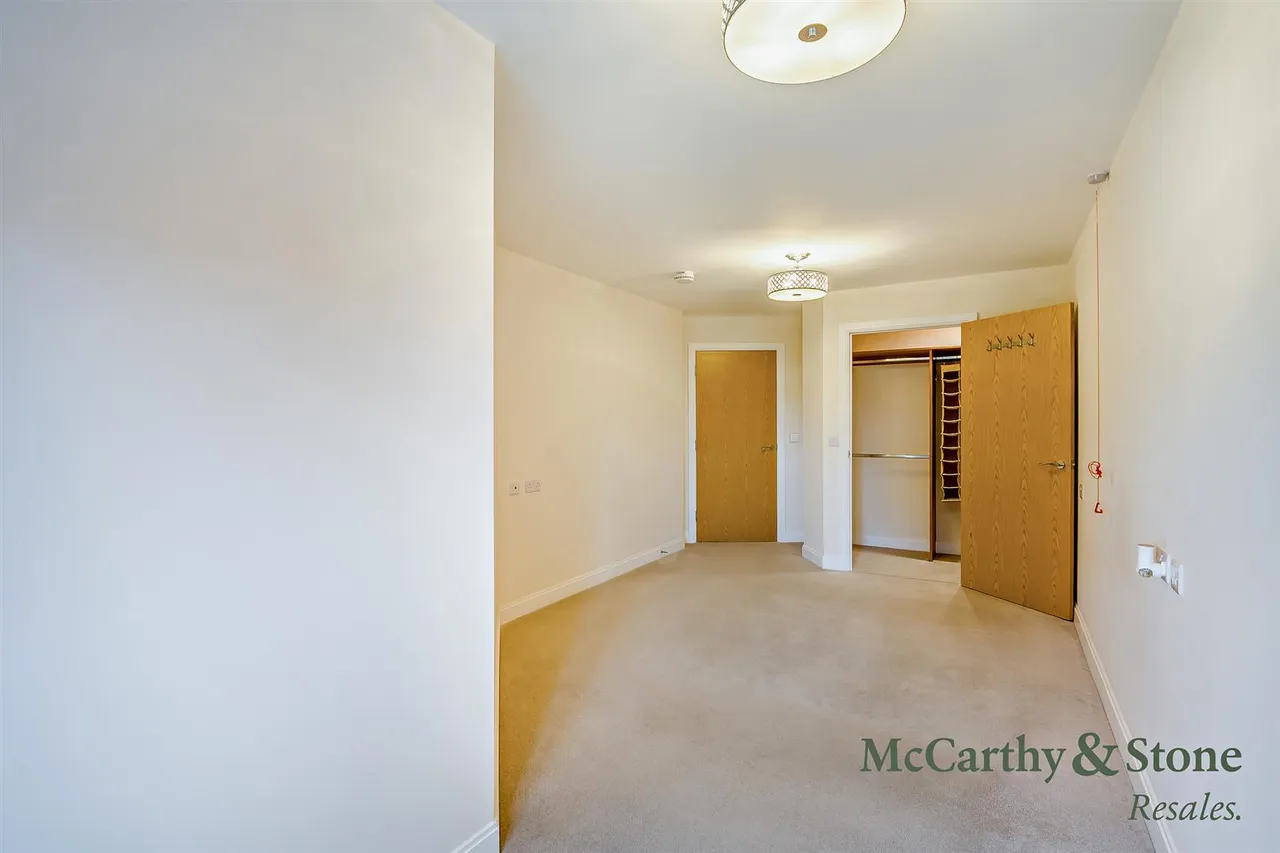 Field Close, Cottingham, HU16, photo 9