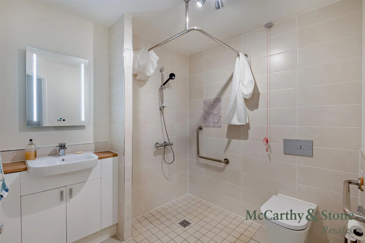 Field Close, Cottingham, HU16, photo 7