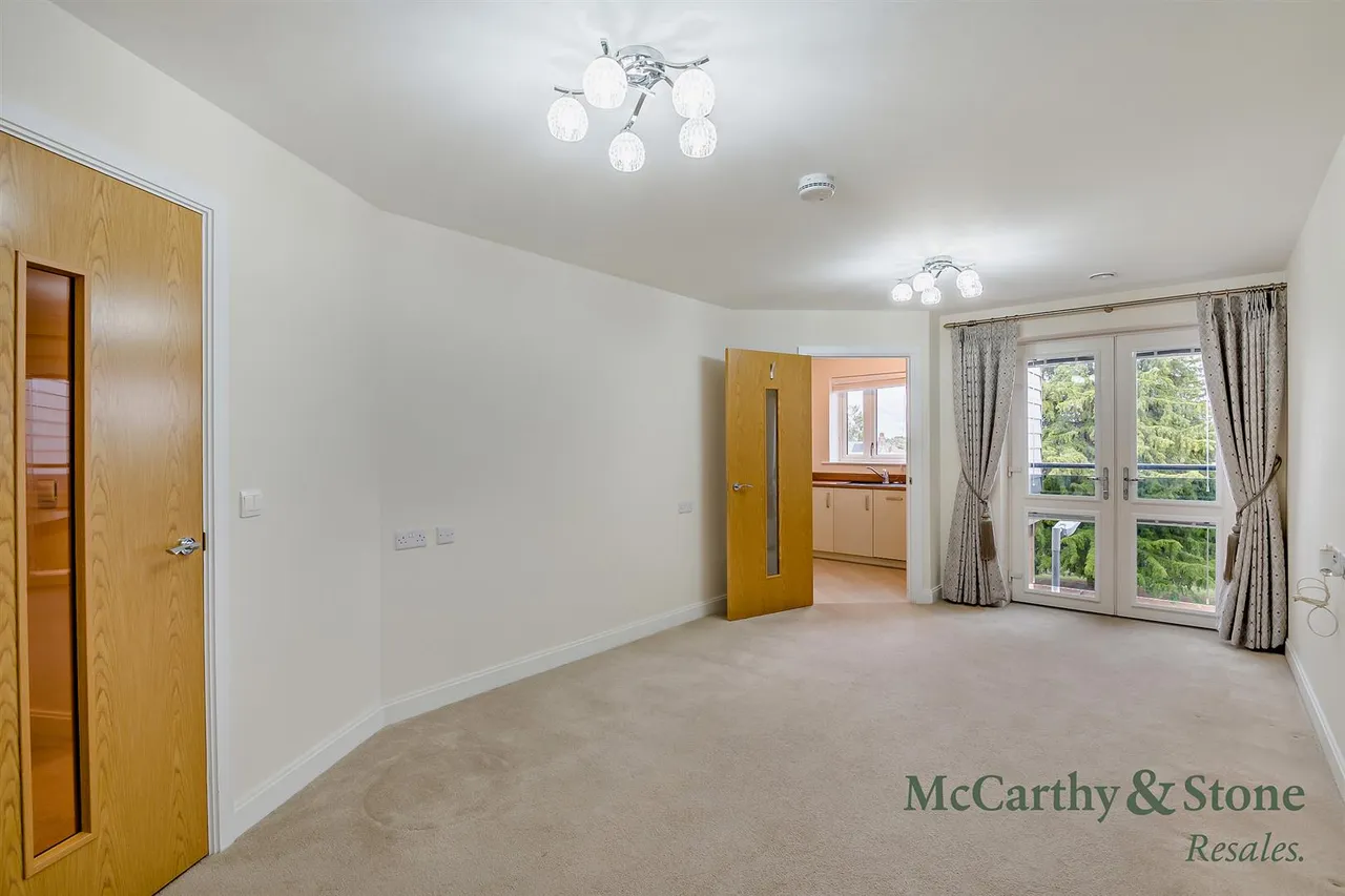 Field Close, Cottingham, HU16, photo 6