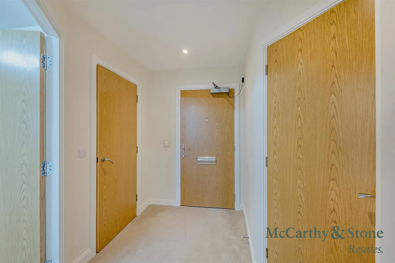 Field Close, Cottingham, HU16, photo 8