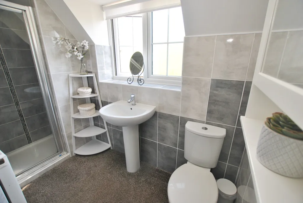 West Road, Ketley Bank, TF2, photo 16