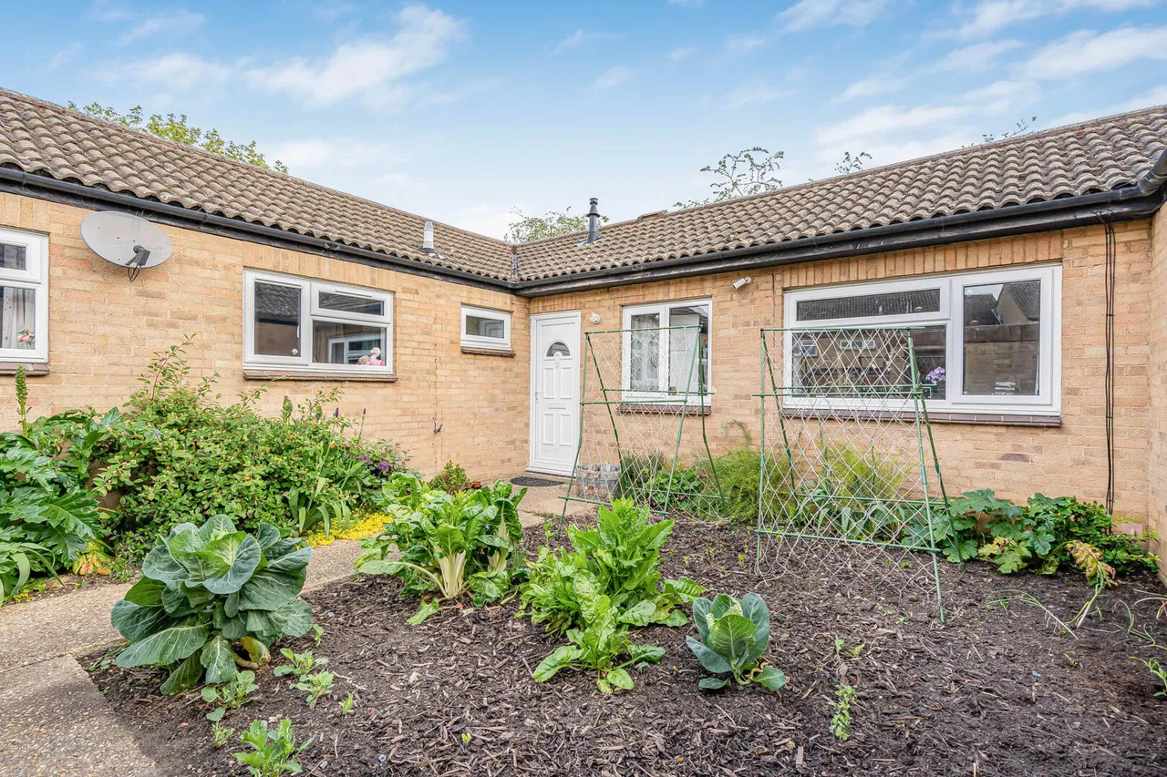 2 bed house for sale, West Drive Gardens, Soham, CB7