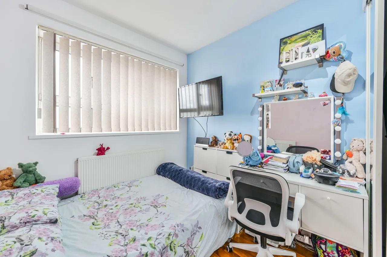 57 Charmouth House, Dorset Road, London, photo 5