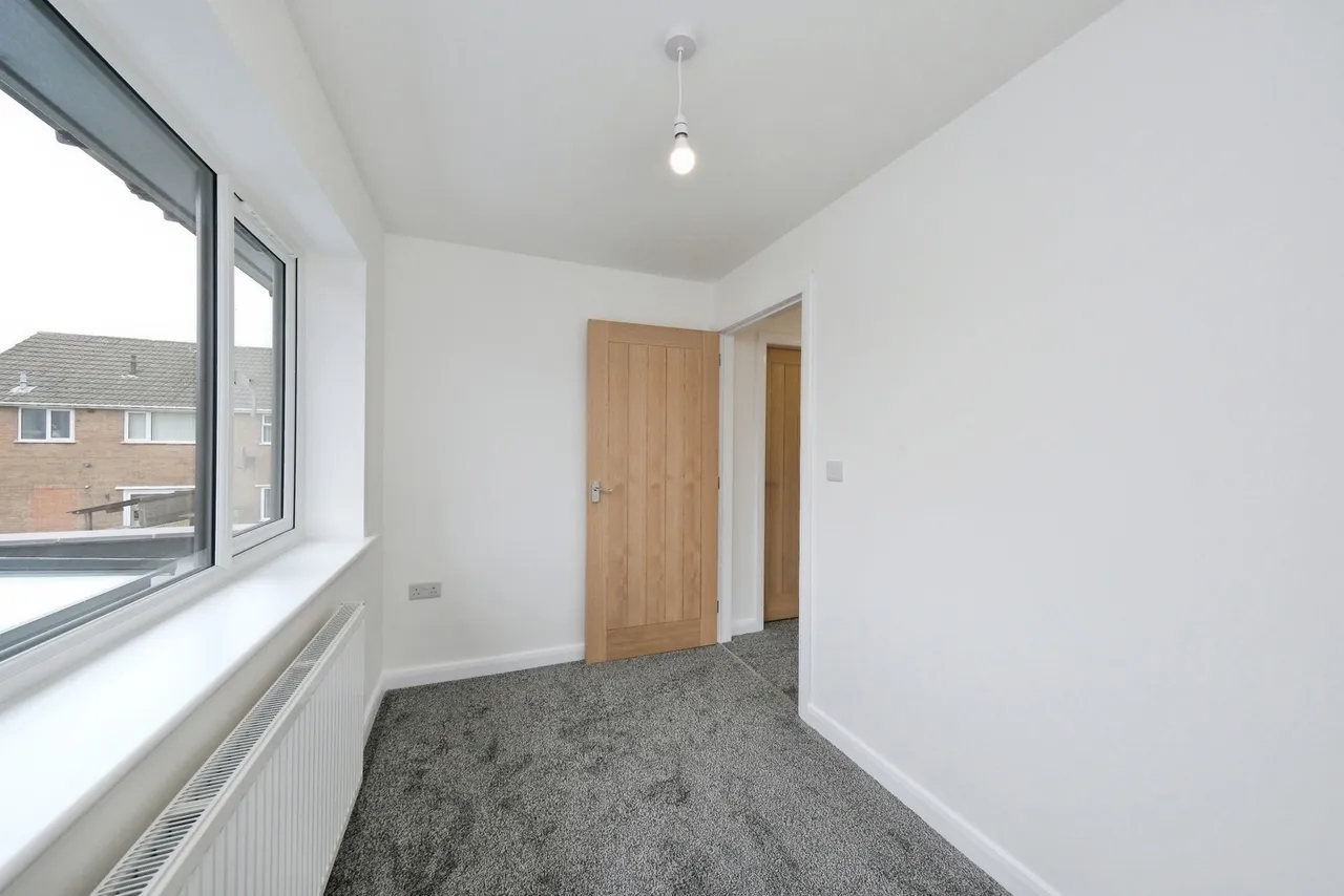 Hawthorn Drive, New Ollerton, Newark, Nottinghamshire, NG22, photo 13