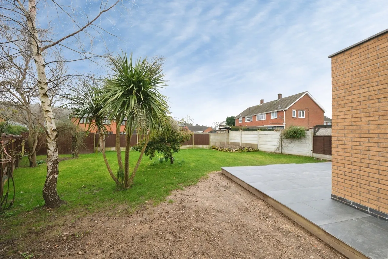 Hawthorn Drive, New Ollerton, Newark, Nottinghamshire, NG22, photo 15