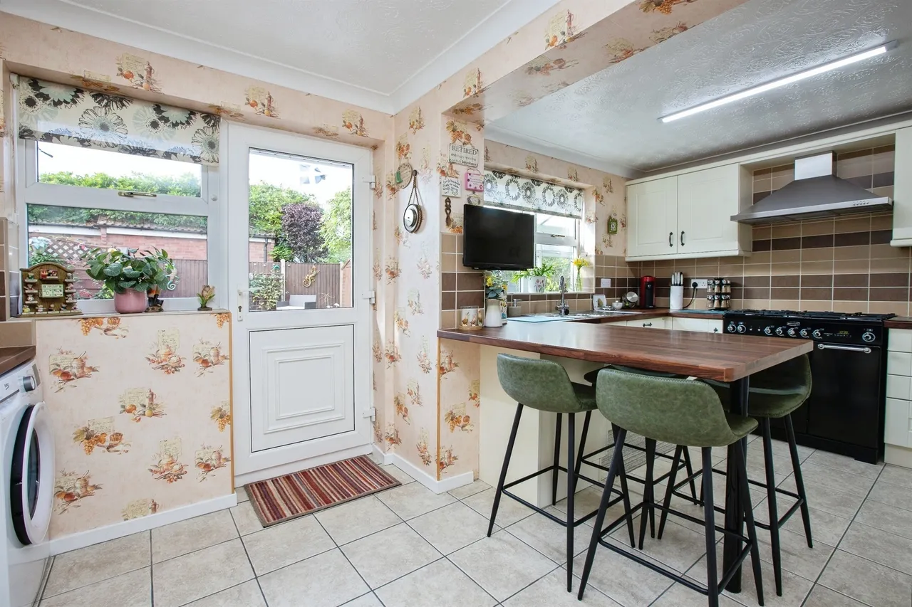 Sandringham Road, Mansfield Woodhouse, NG19, photo 10