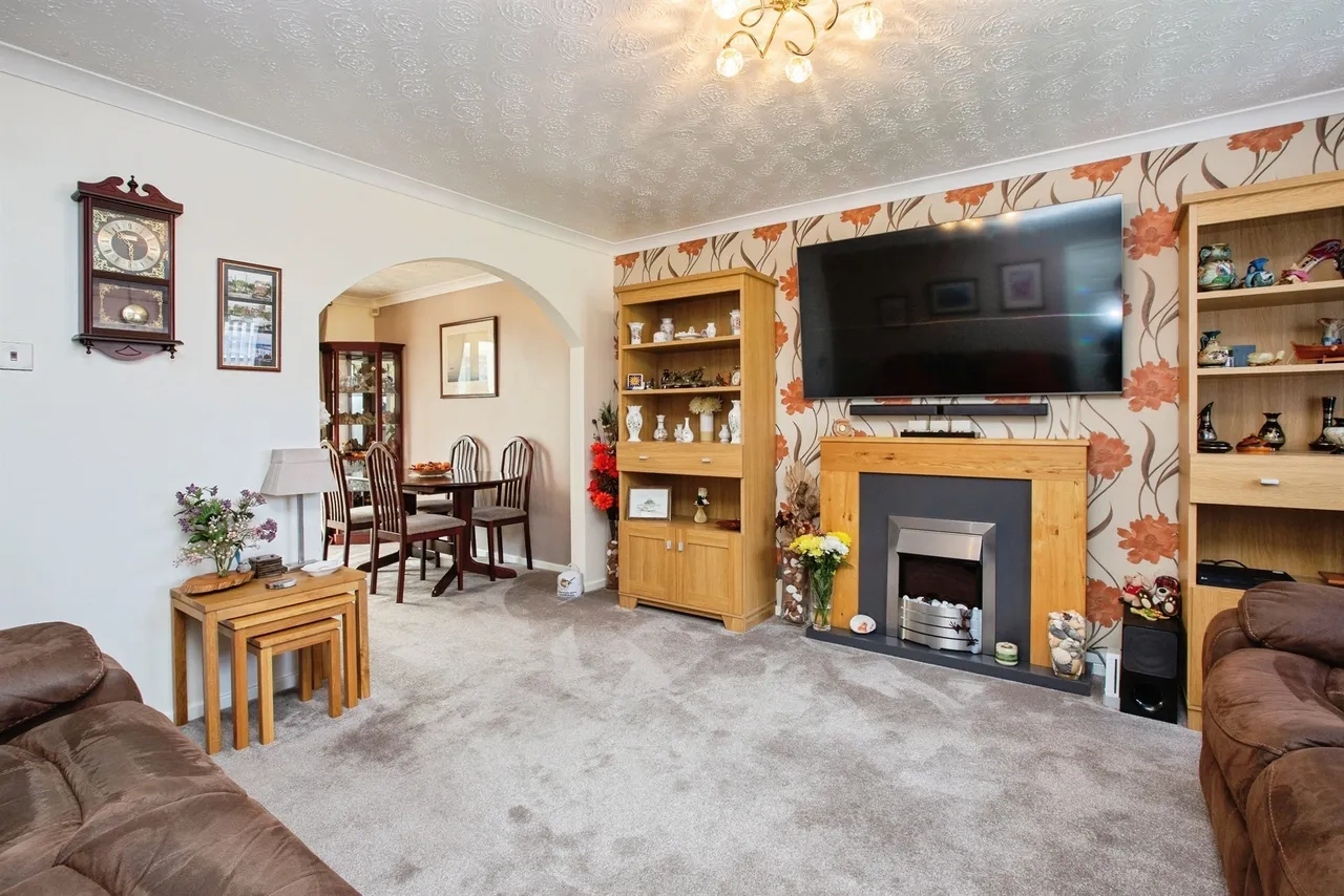 Sandringham Road, Mansfield Woodhouse, NG19, photo 6