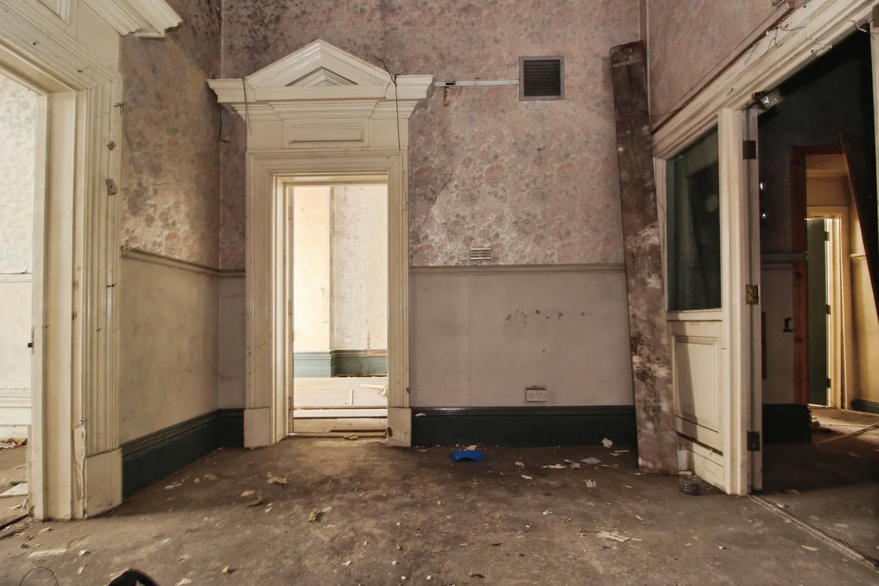 Wellington Street, Dewsbury, WF13, photo 11