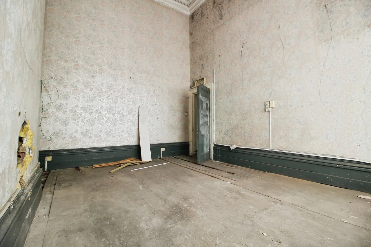 Wellington Street, Dewsbury, WF13, photo 14
