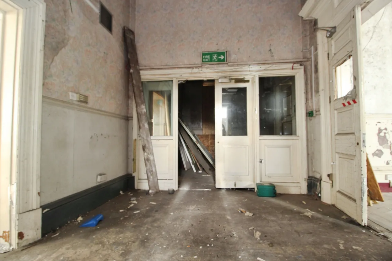 Wellington Street, Dewsbury, WF13, photo 12