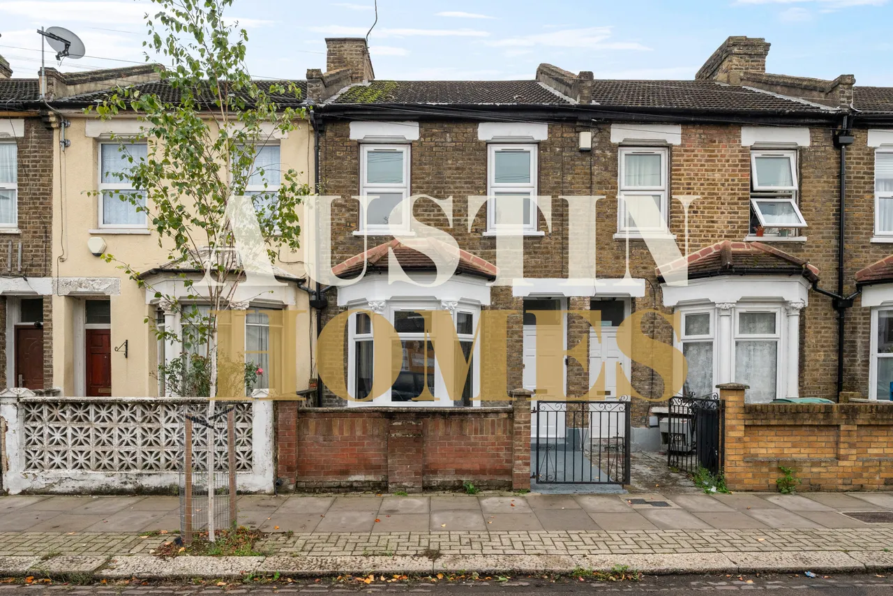 Scales Road, London, N17, photo 2