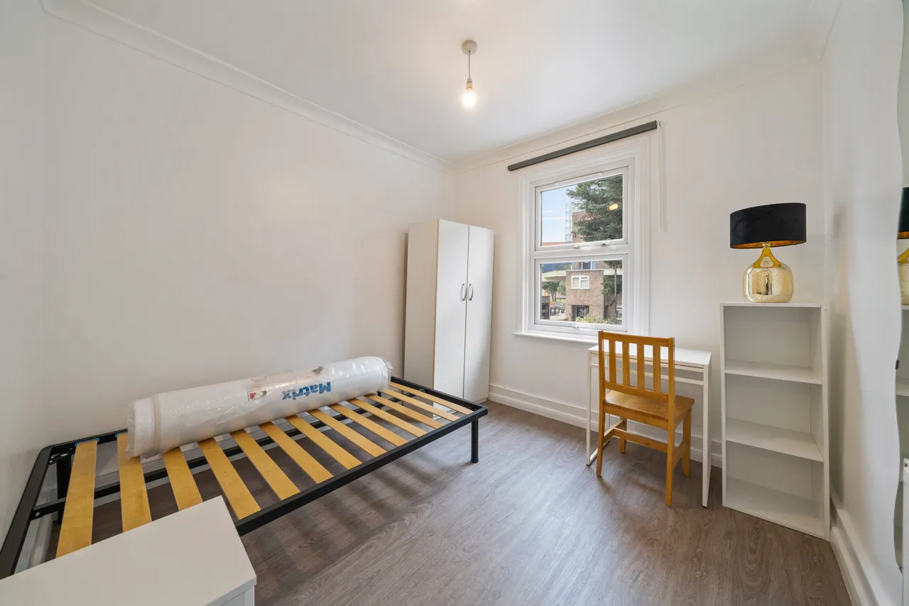 Scales Road, London, N17, photo 8