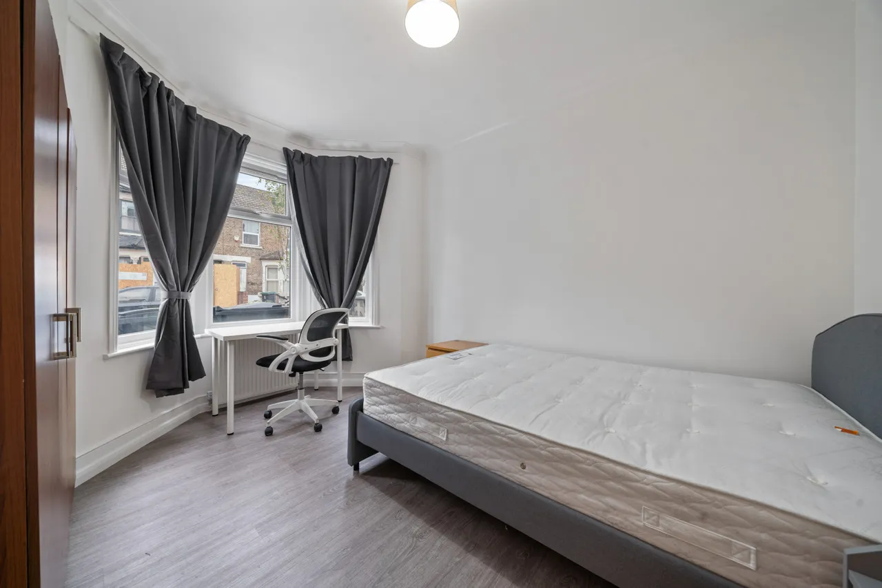 Scales Road, London, N17, photo 10