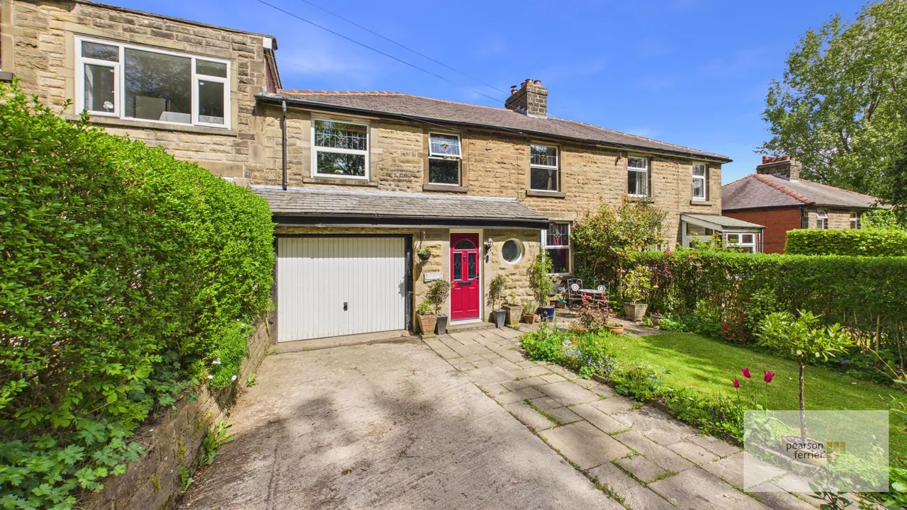 4 bed house for sale — Kenyon Clough, Helmshore Road, Helmshore, BB4 4AG