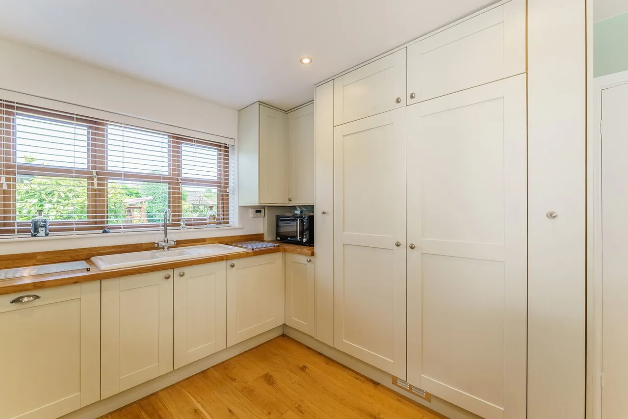 Hull Road, Hemingbrough, Selby, YO8 6QG, photo 9