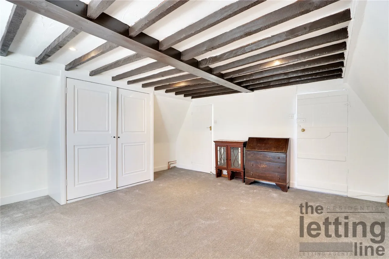 Baker Street, Enfield, EN1, photo 8