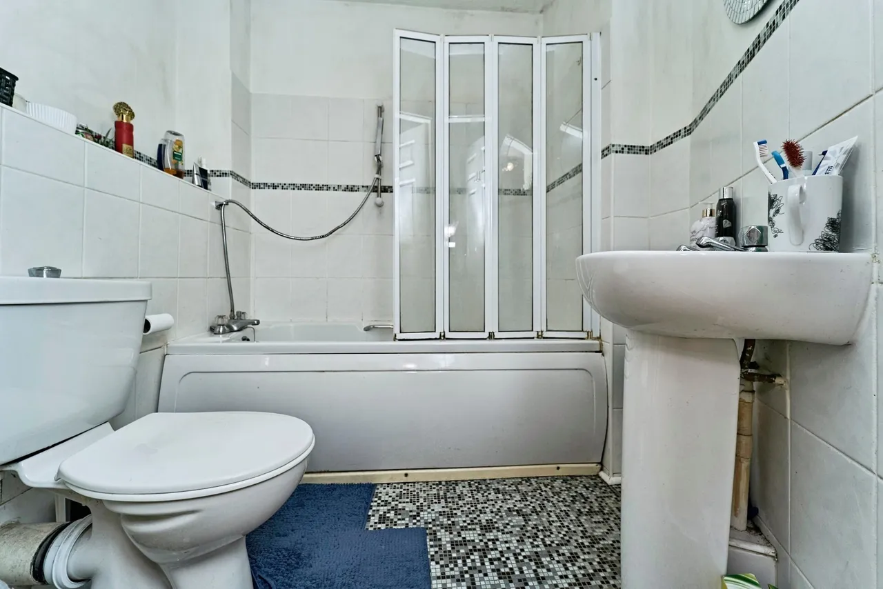 Manorhouse Close, Walsall, West Midlands, WS1, photo 6