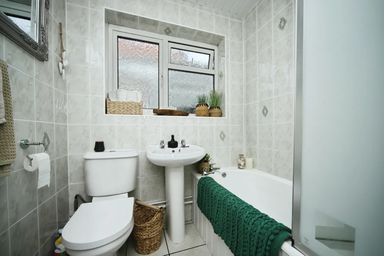 Watery Lane, Bridgwater, TA6, photo 14