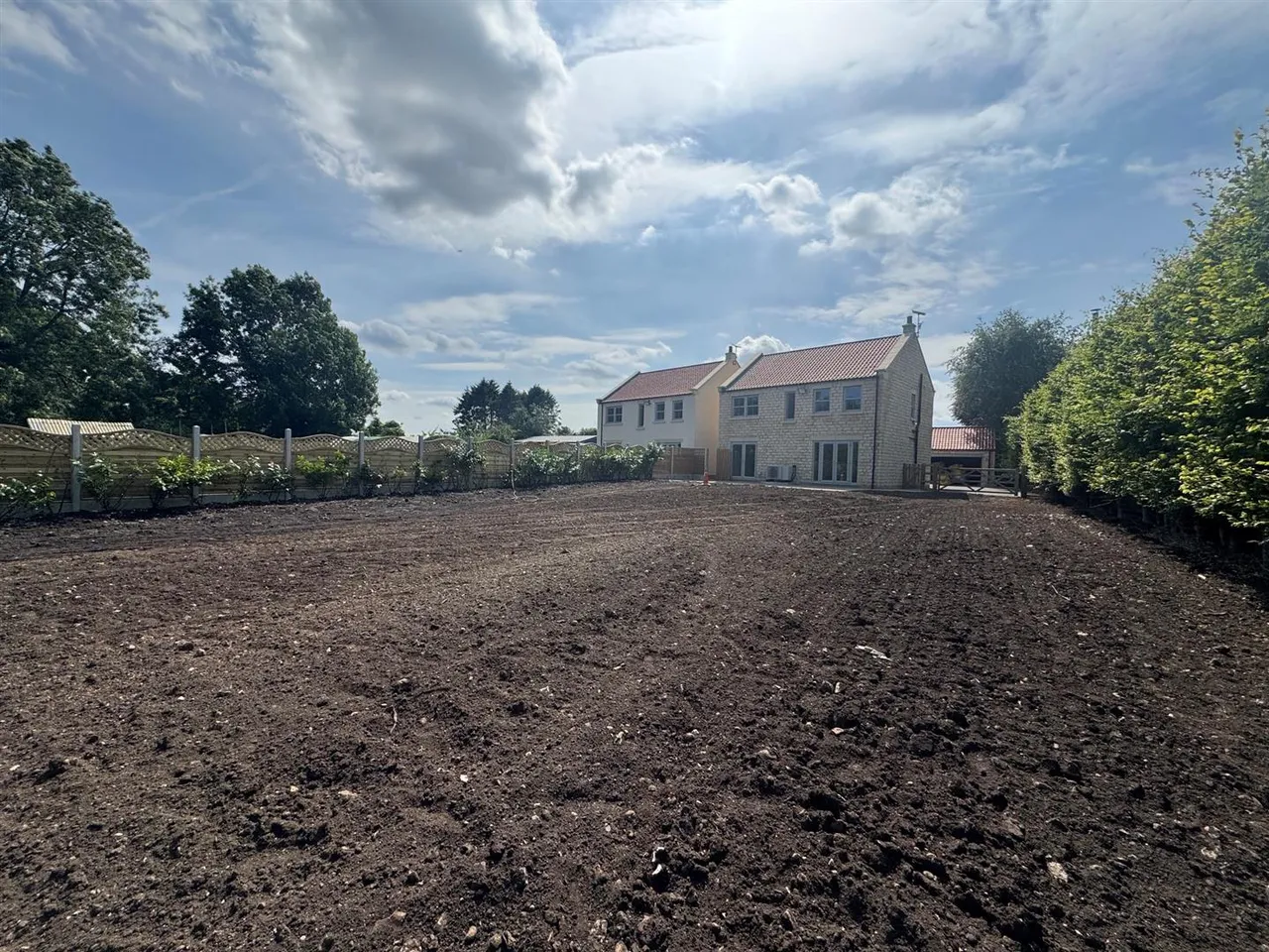 Acre Close, Seamer, YO12, photo 5