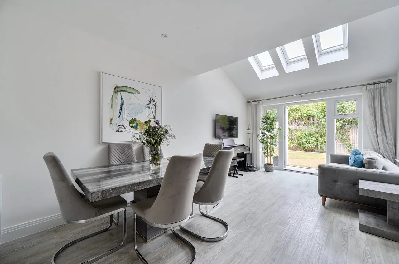 St. Legers Way, Riseley, Reading, Hampshire, RG7 1GH, photo 3