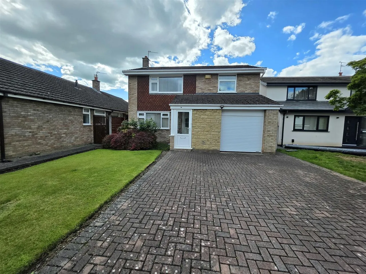 3 bed house for sale, Buttermere Road, Gatley