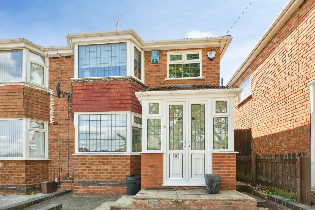 3 bed house for sale — Gorse Farm Road, Birmingham